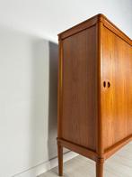 Vintage H.W. Klein Bramin Teak Highboard Dressoir Deense 60s, Huis en Inrichting, Kasten | Dressoirs, Teakhout, Ophalen of Verzenden