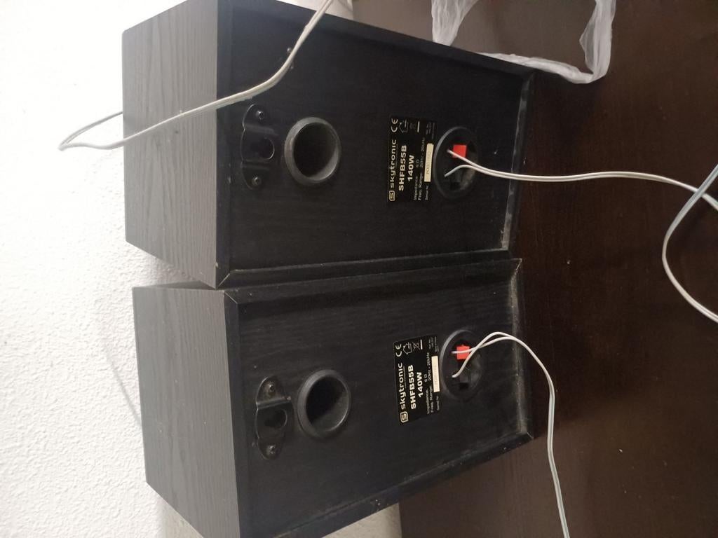 Boxen, Ophalen of Verzenden, Zo goed als nieuw