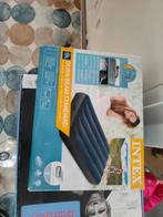 Intex Luchtbed - Nieuwstaat, Caravans en Kamperen, Luchtbedden, Ophalen of Verzenden, Ingebouwde pomp, Zo goed als nieuw, 1-persoons