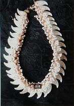 Halsketting  (Schelp), Ophalen of Verzenden, Gebruikt, Overige materialen