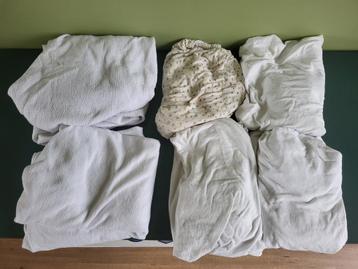 Beddengoed ledikant - 60 x 120 cm - 4x Hoeslaken, 2x Molton beschikbaar voor biedingen