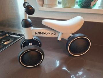 Sajan Mini Fietsje - Ideaal voor Kleine Wildebrassen! beschikbaar voor biedingen