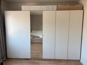 PAX kast