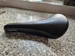 Zadel Gusti Leder - Fietszadel in goede staat, Fietsen en Brommers, Fietsonderdelen, Gebruikt, Racefiets, Ophalen of Verzenden