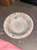 Mooie Myott Meakin schaal - Spring Fields, Gebruikt, Ophalen of Verzenden, Schaal of Schalen, Overige stijlen