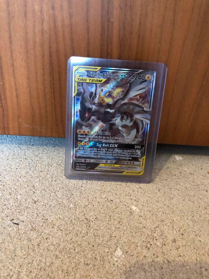 Pikachu & Zekrom GX Tag Team - Zeldzame Pokémonkaart!, Hobby en Vrije tijd, Verzamelkaartspellen | Pokémon, Nieuw, Losse kaart