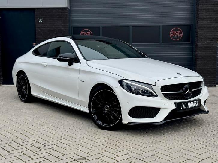 Mercedes-Benz C180 Coupé | AMG | NIGHT | PANO | LED | 9G aut, Auto's, Mercedes-Benz, Bedrijf, Te koop, C-Klasse, Benzine, Coupé