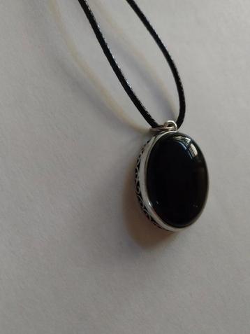 Onyx Hanger met Koord - Nieuw! beschikbaar voor biedingen