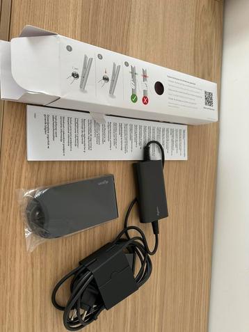 Dyson coralle oplader en stand nieuw beschikbaar voor biedingen
