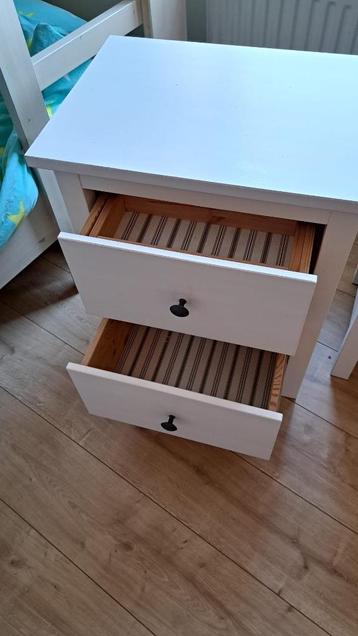 Ikea HEMNES 2 Nachtkastjes/Ladekast beschikbaar voor biedingen