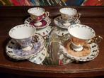 4 Koppen met Schotel: Barok, Antiek en Kunst, Antiek | Porselein, Ophalen of Verzenden