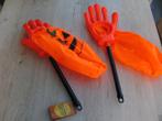 2 nieuwe Halloween handen om snoep te halen, lichtje, Hobby en Vrije tijd, Feestartikelen, Ophalen of Verzenden, Nieuw, Feestartikel