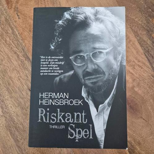 Herman Heinsbroek - Riskant Spel, Boeken, Thrillers, Zo goed als nieuw, Nederland, Ophalen of Verzenden
