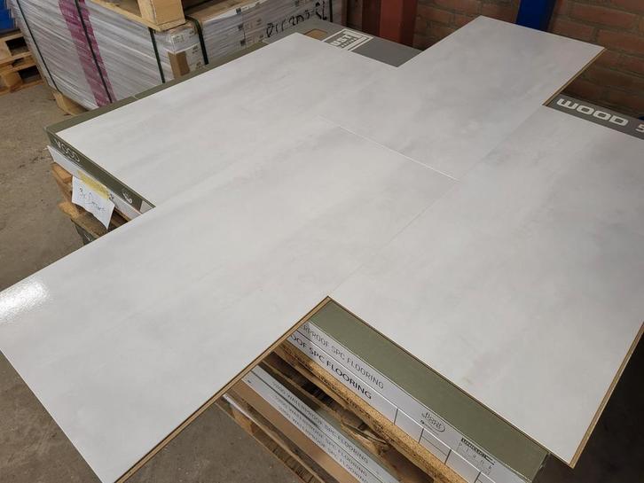 Tegellaminaat 100 m2 Nieuw in Doos, Huis en Inrichting, Stoffering | Vloerbedekking, Ophalen of Verzenden