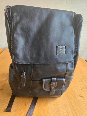 Nieuwe schoolrugtas met tablet vak beschikbaar voor biedingen