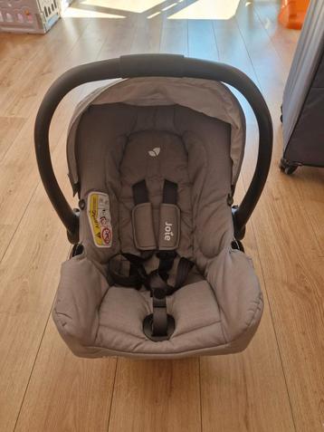 Joie i-Gemm 2 Isofix Baby Autostoel + Basis beschikbaar voor biedingen