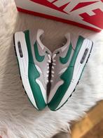 Nike Air Max 1 green white EU 46 airmax one 90 nieuw, Kleding | Heren, Schoenen, Overige kleuren, Nike, Nieuw, Ophalen of Verzenden