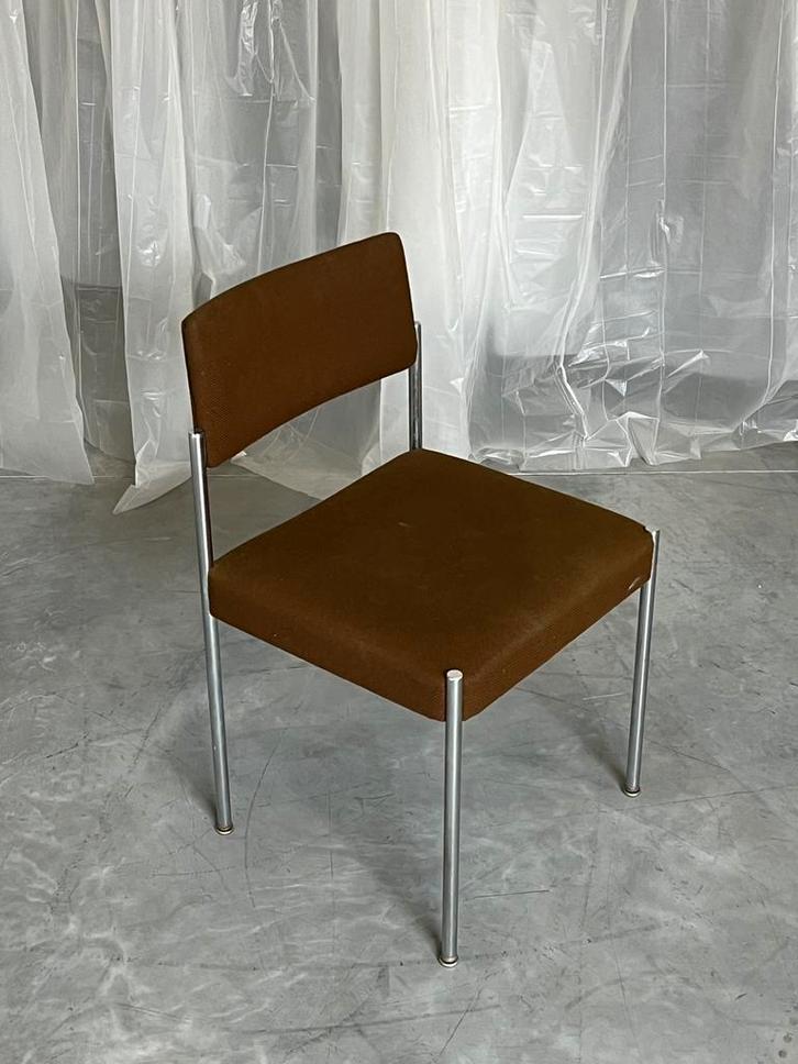 Vintage bauhaus bruine boucle met chroom stoel, Huis en Inrichting, Stoelen, Zo goed als nieuw, Eén, Bruin, Ophalen
