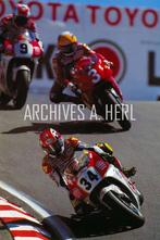 Suzuki RGV 500 Gamma GP racer & Kevin Schwantz - 1990 foto, Verzenden, Foto, Nieuw, Voor 1940