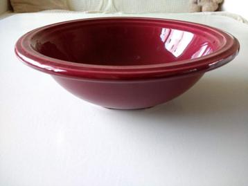 Vintage jaren 60 bordeauxrode, rode fruittest, vergiet 21 cm beschikbaar voor biedingen