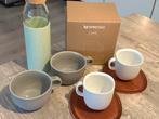 Nespresso set van kopjes en waterfles 500ml Lume Lungo set, Ophalen of Verzenden, Zo goed als nieuw, Overige stijlen, Kop(pen) en/of Schotel(s)