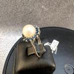 Gouden ring | 18K | 3,46gr | rozet parel en saffier | 340564, Sieraden, Tassen en Uiterlijk, Ringen, Ophalen of Verzenden, Zo goed als nieuw