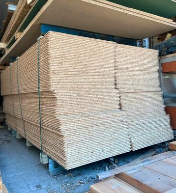 Osb platen beschikbaar voor biedingen