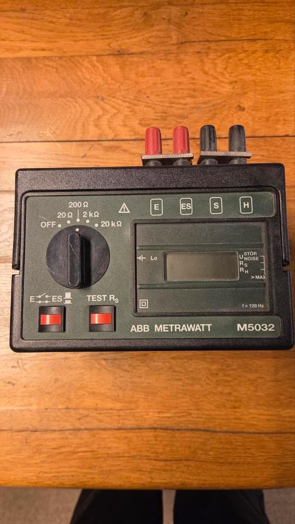 ABB Metrawatt M5032 Weerstandsmeter, Doe-het-zelf en Verbouw, Elektra en Kabels, Ophalen