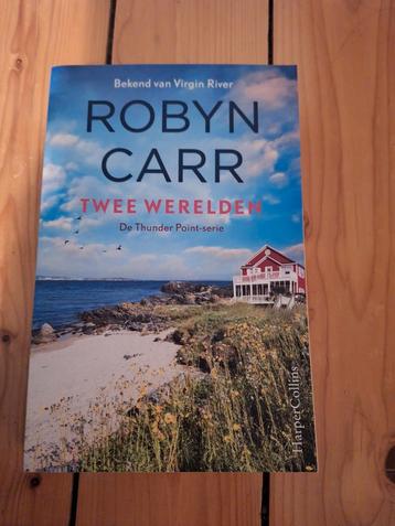 Robyn Carr - Twee Werelden (Thunder Point-serie) beschikbaar voor biedingen