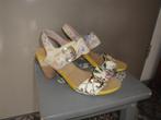 Laura Vita sandaaltjes maat 39, Verzenden, Beige, Nieuw, Sandalen of Muiltjes