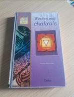 Werken met Chakra's - Caroline Shola Arewa, Boeken, Caroline Shola Arewa, Achtergrond en Informatie, Spiritualiteit algemeen, Ophalen of Verzenden