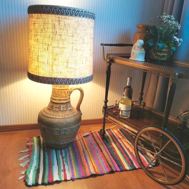 Vintage Fat Lava Vloerlamp midcentury West Germany vaas lamp, Huis en Inrichting, Lampen | Vloerlampen, Minder dan 100 cm, Glas