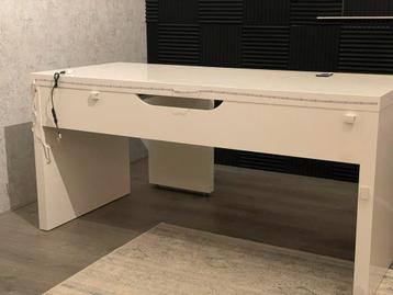 Ikea Malm Bureau - Wit - afbeelding 4