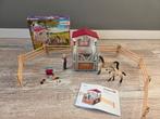 Schleich Horse Club Paardenbox en Verzorgster - 42369, Ophalen of Verzenden, Zo goed als nieuw, Jongen of Meisje