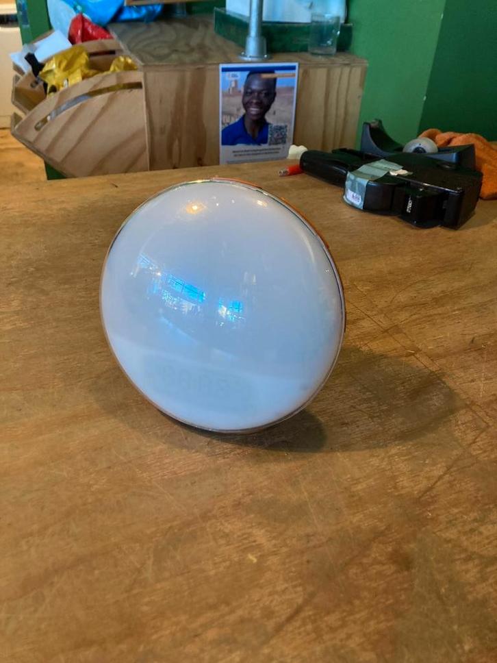 DistinQ Wake-Up Light. Wekkerradio. WD-18., Witgoed en Apparatuur, Wekkers, Zo goed als nieuw, Ophalen of Verzenden