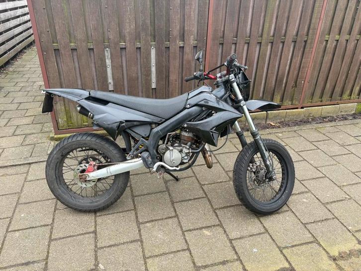 Derbi Senda Rs extreme, Fietsen en Brommers, Brommers | Derbi, Gebruikt, Maximaal 45 km/u, Ophalen