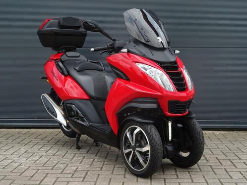 PEUGEOT METROPOLIS 400 2017 rood Topkoffer Handvatverwarming, Motoren, Motoren | Overige merken, Bedrijf, Scooter, 12 t/m 35 kW