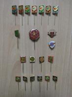 Hongaars speldje pin communistische tijd Hongarije 21 stuks, Verzamelen, Speldjes, Pins en Buttons, Ophalen of Verzenden, Zo goed als nieuw