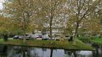 Te huur: Parkeerplek aan het Neherpark in Leidschendam - €90, Huizen en Kamers, Zuid-Holland
