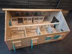 Houten Paardenstal Speelgoed - 68x55x32cm, Ophalen, Gebruikt, Toebehoren