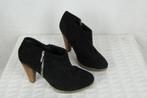 Mooie zwarte leren damesschoenen.Hak.Mt 38.Merk Invito, ., Zwart, Lage of Enkellaarzen, Ophalen of Verzenden
