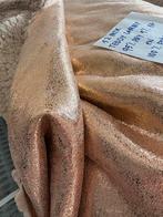 Goud/ rose Teddy - lammy stof per rol, Hobby en Vrije tijd, Verzenden, 120 cm of meer, Katoen, Nieuw