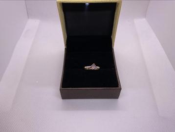 Ring goud mer diamanten en roze tourmaline , hartje beschikbaar voor biedingen