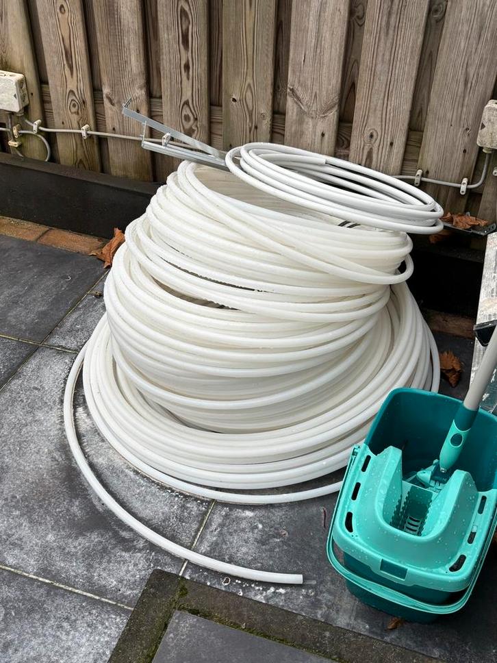 Vloerverwarmingsbuizen 16mm - Nieuw!, Doe-het-zelf en Verbouw, Buizen en Afvoer, Nieuw, Rechte buis, Pvc, 6 meter of meer, Minder dan 20 mm