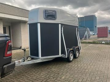 Paardentrailer 2 Paards beschikbaar voor biedingen