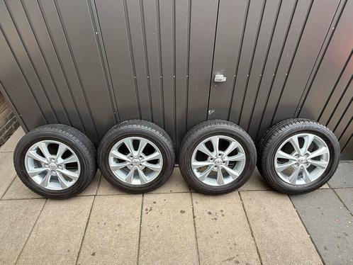 Originele Toyota Yaris en auris velgen + banden, Auto-onderdelen, Overige Auto-onderdelen, Toyota, Gebruikt, Ophalen of Verzenden