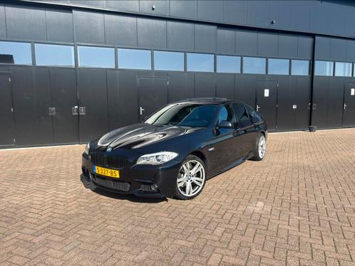 BMW F10 528i xdrive 2013 carbon zwart, Auto's, BMW, Particulier, 5-Serie, 4x4, Achteruitrijcamera, Adaptieve lichten, Airbags