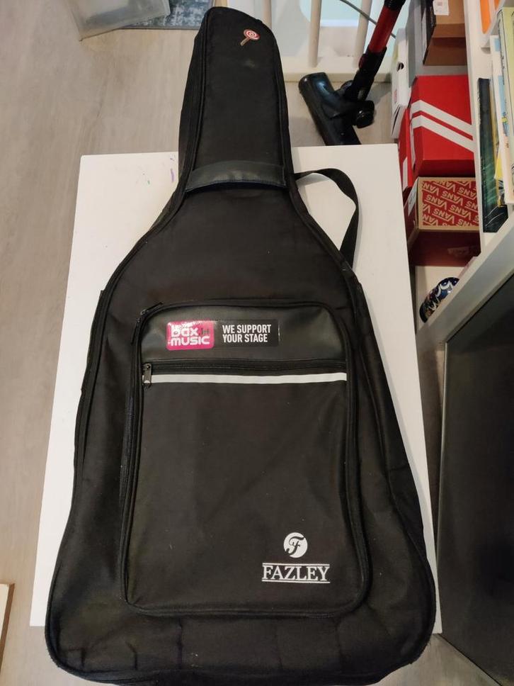 Fazley Gitaartas - Zo goed als nieuw, Muziek en Instrumenten, Behuizingen en Koffers, Zo goed als nieuw, Akoestische gitaar, Flightcase