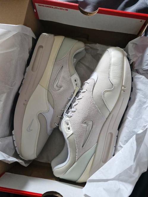 Nike air max one 1 hangul day us 12 eu 46 DS, Kleding | Heren, Schoenen, Nieuw, Sneakers of Gympen, Overige kleuren, Ophalen