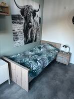 Leuk bed en nachtkastje van steigerhout, Ophalen, Gebruikt, Eenpersoons, Steigerhout